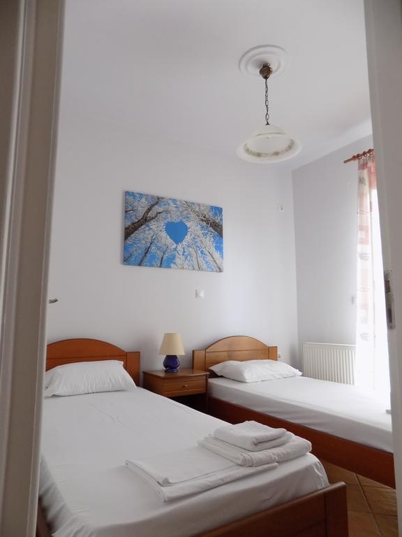 Kolona Apartments Lixouri Extérieur photo