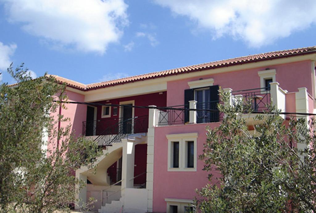 Kolona Apartments Lixouri Extérieur photo